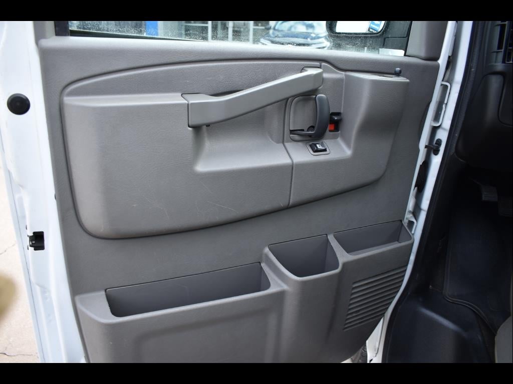 2019 Chevrolet Express Passenger 3500 LT