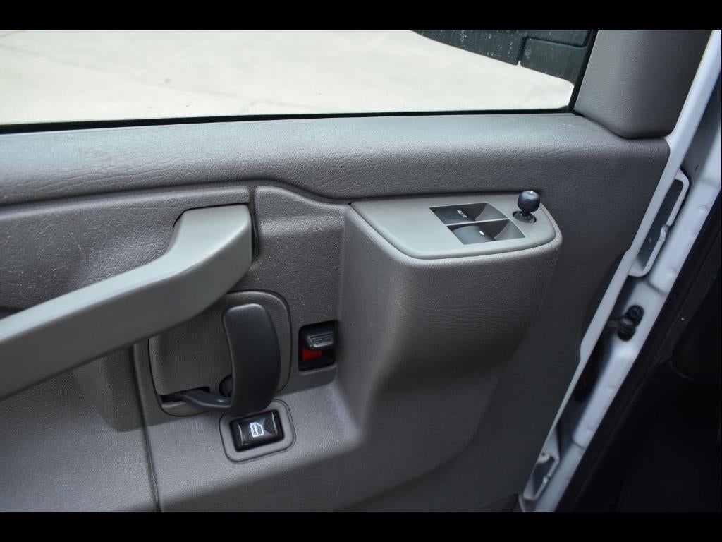 2019 Chevrolet Express Passenger 3500 LT