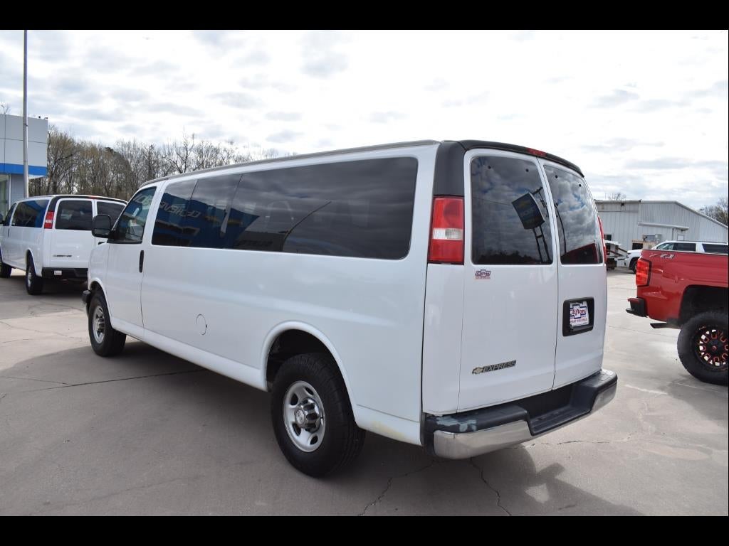 2019 Chevrolet Express Passenger 3500 LT