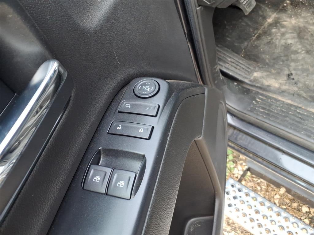 2022 Chevrolet Silverado 6500 HD Work Truck