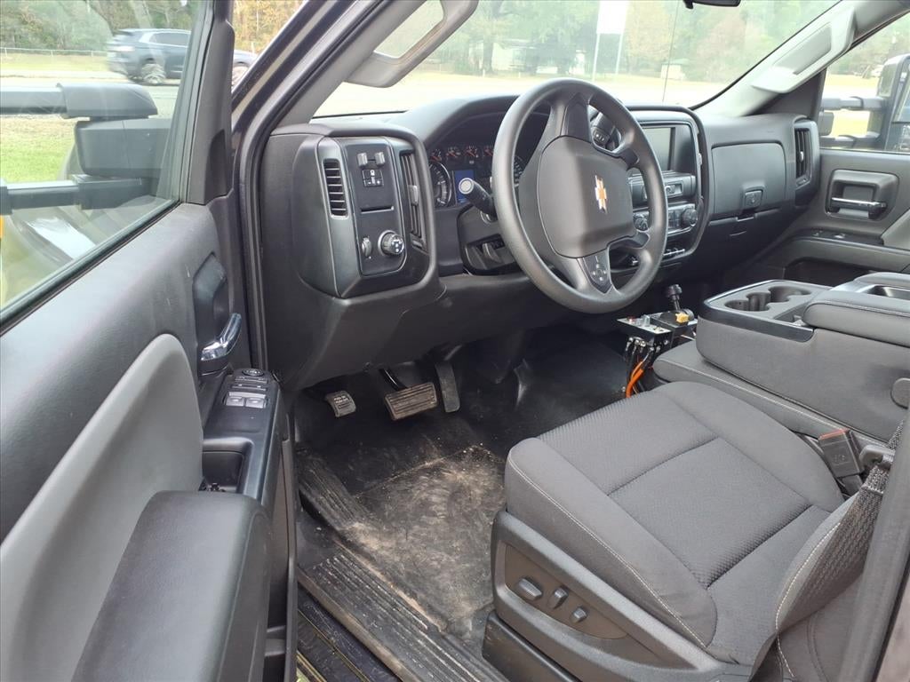 2022 Chevrolet Silverado 6500 HD Work Truck