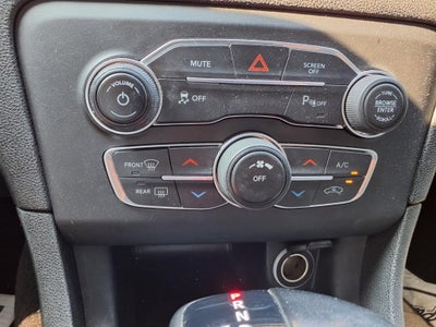 2020 Dodge Charger SXT