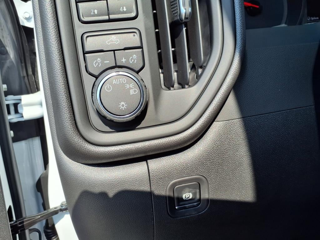 2025 Chevrolet Silverado 1500 Custom Trail Boss