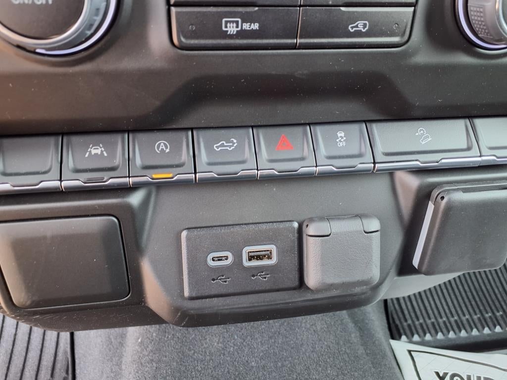 2025 Chevrolet Silverado 1500 Custom Trail Boss